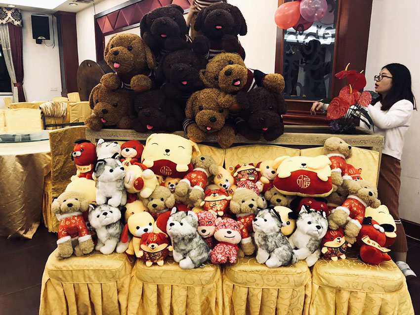 年會(huì)獎(jiǎng)品狗娃娃8.jpg 年會(huì)獎(jiǎng)品狗娃娃8.jpg